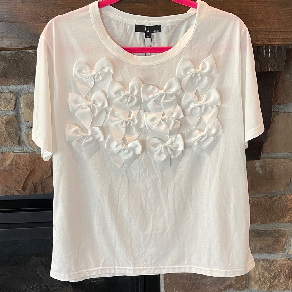 Bow detail top NWT